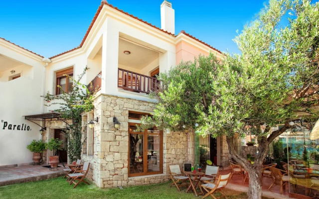 Paralio Hotel