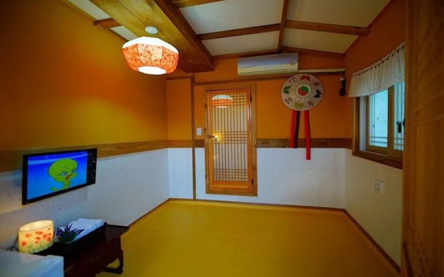 Jeonju Hanok Village Gguldanji