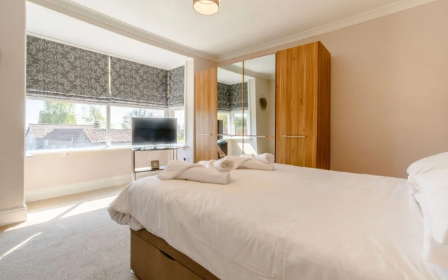 1 Roxby Terrace
