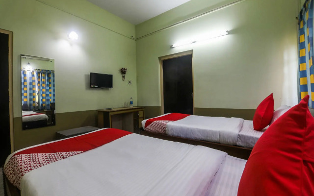 OYO 16396 Riverview Guest House