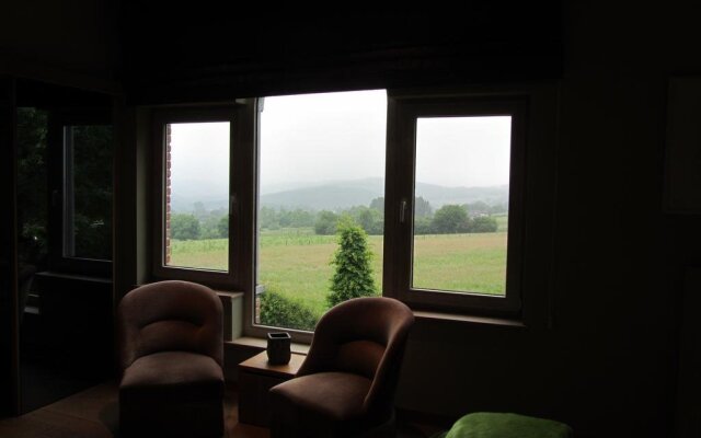 B&B Les Jardins Du Mont D'hazeilles