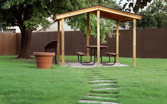 Fairfield Inn by Marriott