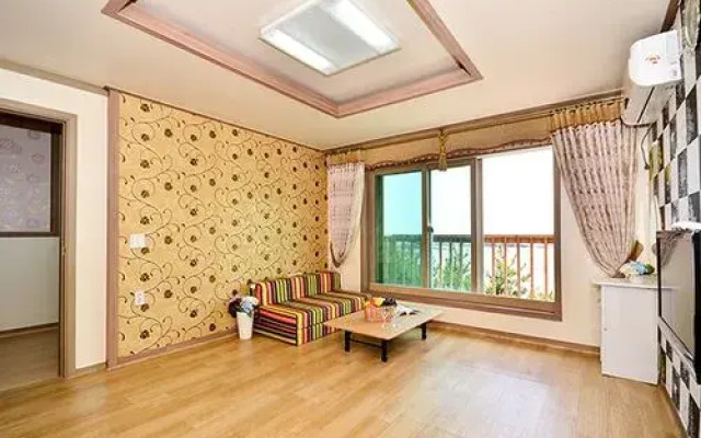 Mongsanpo Sound of Sea Wave Pension