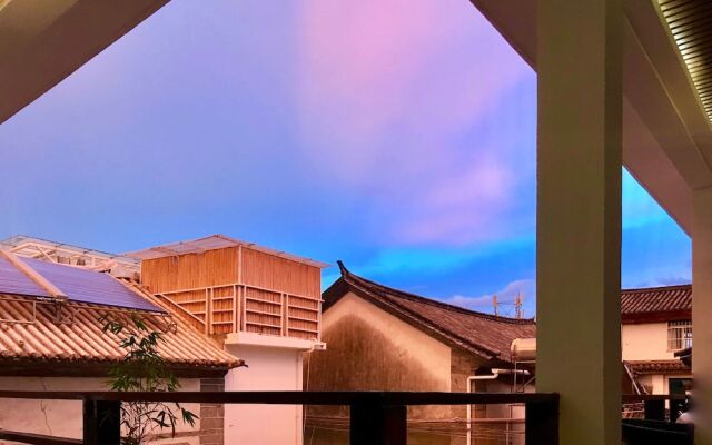 Floral Hotel Dali Yunsheng