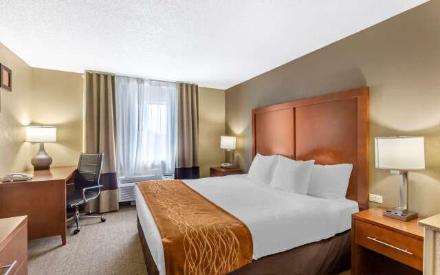 Comfort Inn Gurnee near Six Flags