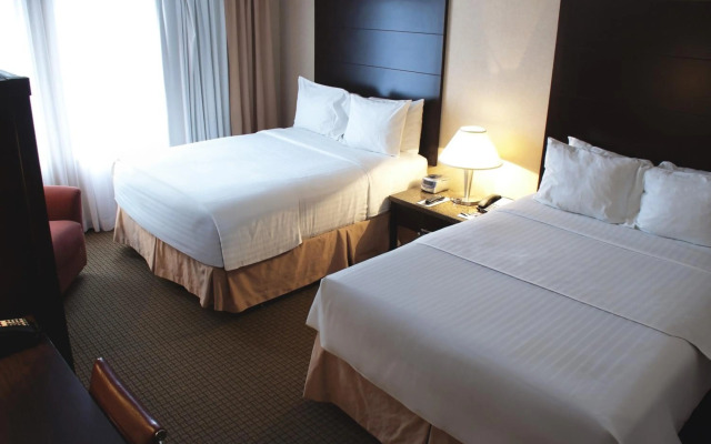 iHOTEL & Conference Center Red Deer