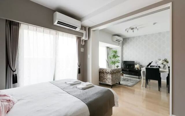 Crystal Exe Nipponbashi St35