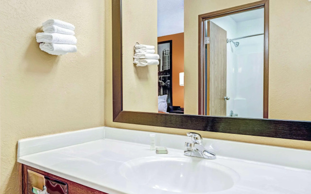 Blaine Town Inn & Suites