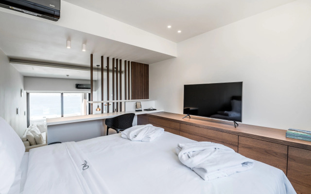 GM Luxury Suites & Spa