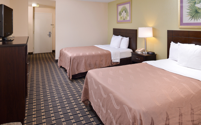 Quality Inn & Suites Montebello - Los Angeles