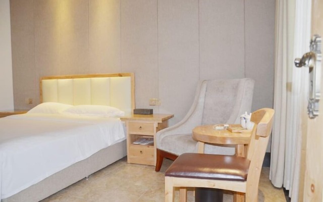 Qingju Chengdu Sports Center Branch