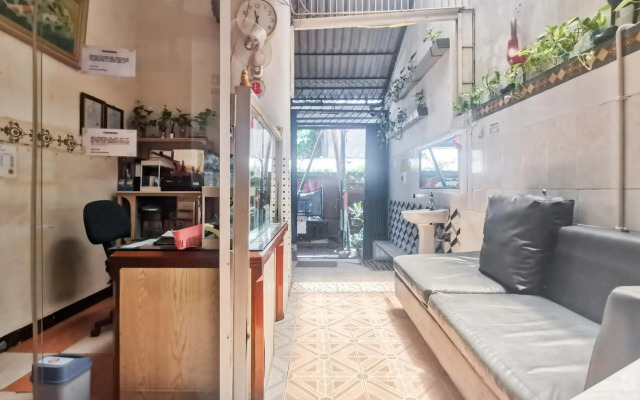 OYO 2628 Kartini Residence