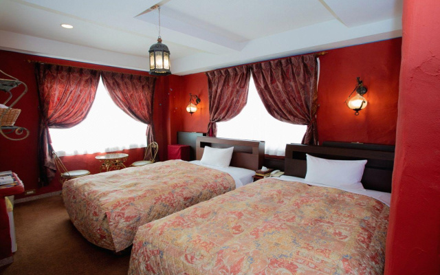 Arabian Art Hotel and Gallery
