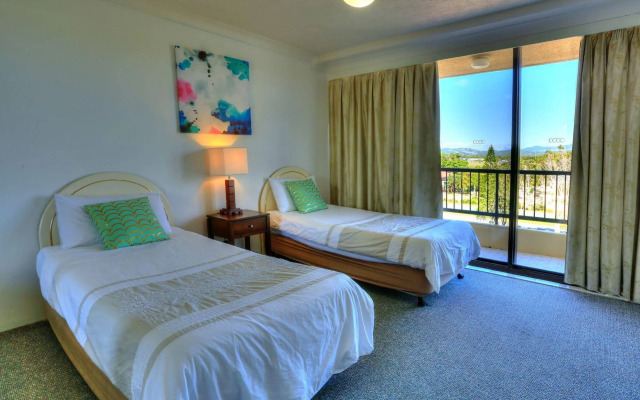 Pelican Sands Beach Resort