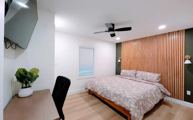 10 Burnett Home