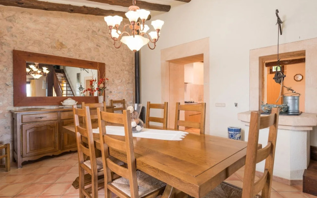 Sa Font in Petra With 3 Bedrooms and 2 Bathrooms