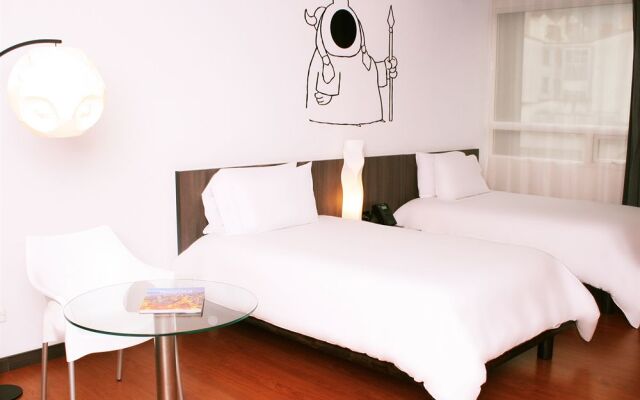 Viaggio 617 Suites