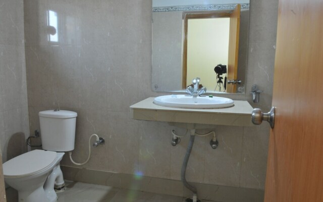 OYO 8802 Hotel Kanako International