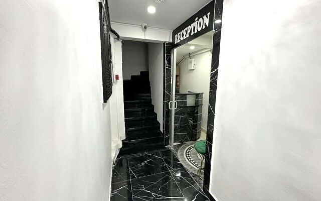 Menesa Hotel