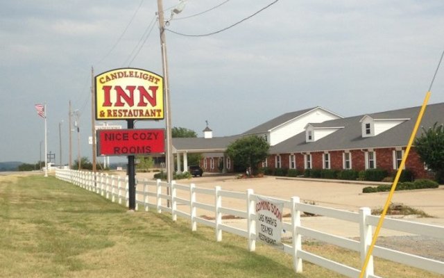 CandleLight Inn & Suites