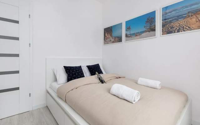 Wrzosowo Cosy Apartment by Renters