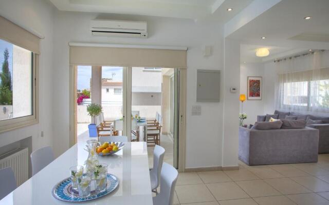 Villa Michelle 2 in Protaras