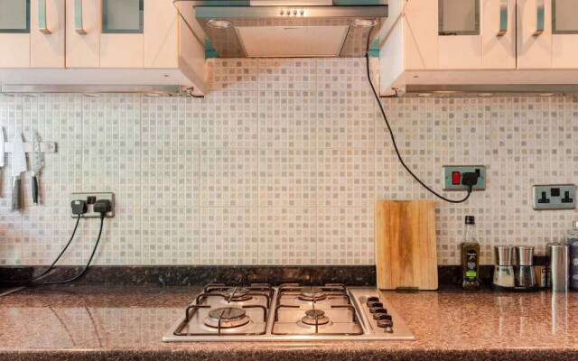 Great 1 Bed, Up To 3 Guests, Islington/Essex Rd