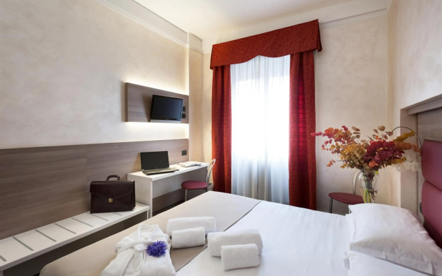 Hotel Gamma