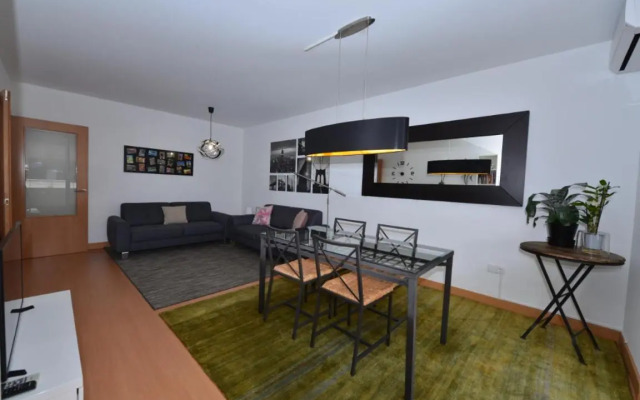 Apartamento CERCA PLAYA CON BALCON Y BBQ