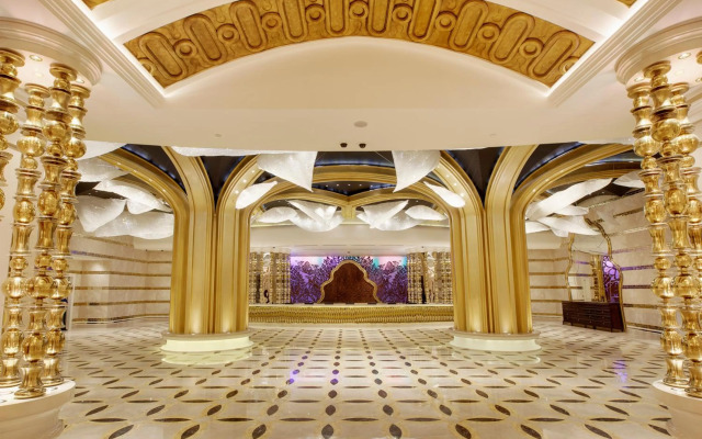 NagaWorld Hotel & Entertainment Complex