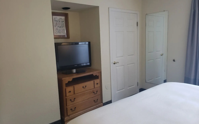 Affordable Suites of America Detroit-Warren