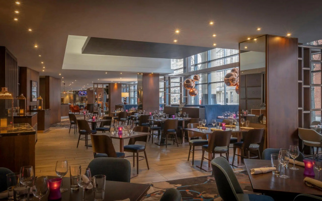 Clayton Hotel Belfast City