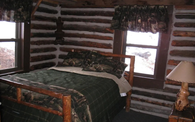 South Fork Mountain Lodge