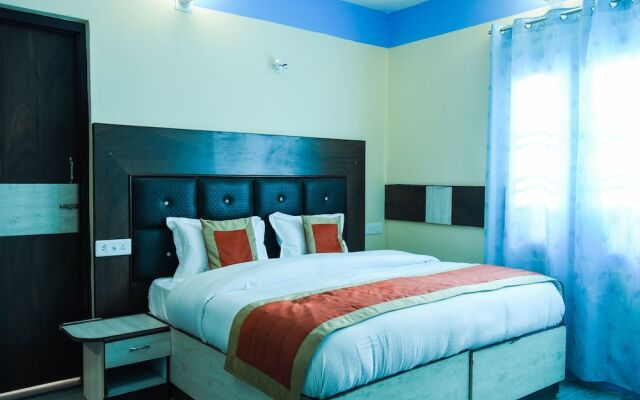 OYO 12850 The Nest