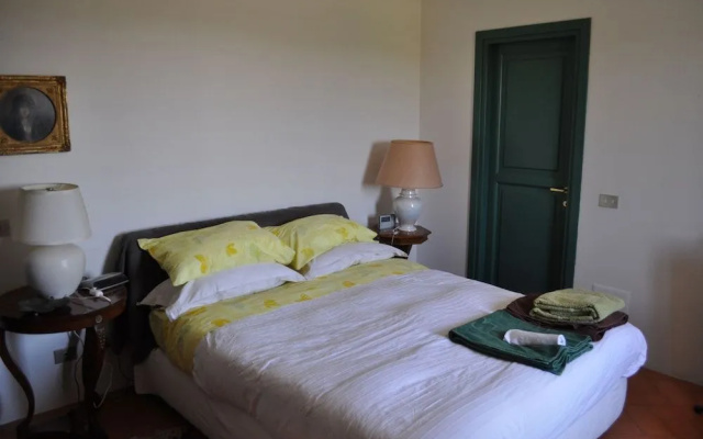 Casale Vicino Al Golf Nazionale