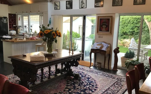 Dormy House B&B
