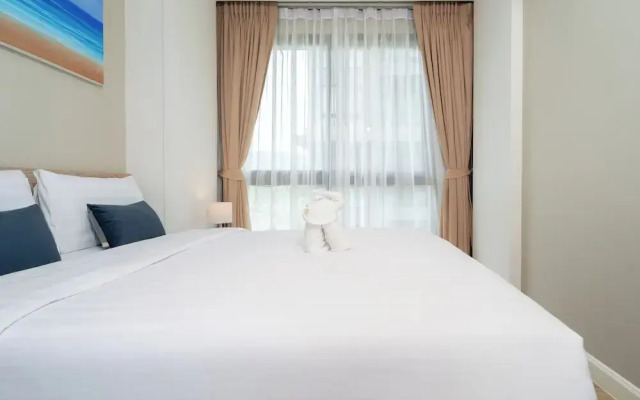Diamond Condominium 2506