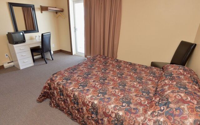 Motels Chalets Flots-Bleus