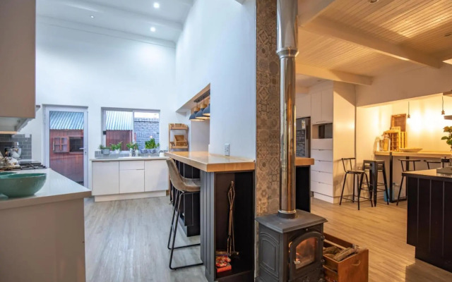 Kelkiewyn Waterkloof Guesthouse