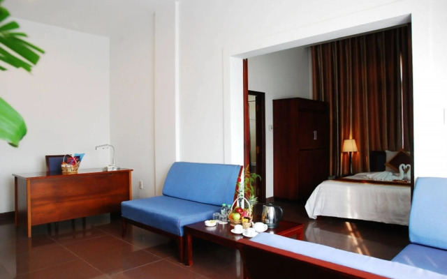 White House Hotel