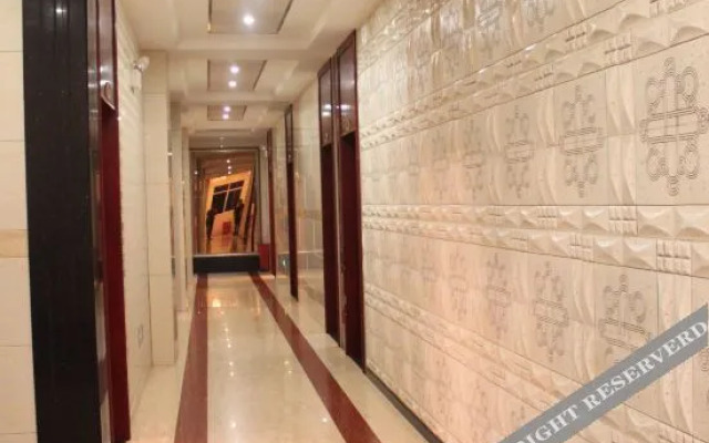 Oyo Hongta Hotel