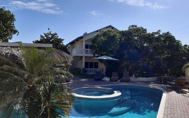 Wayaca Mini Resort