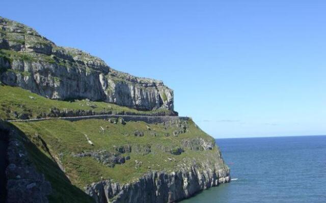 Sea Nest Apartment by Seaside Llandudno