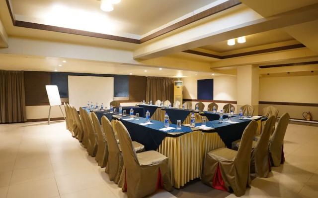Hotel Sadanand Regency