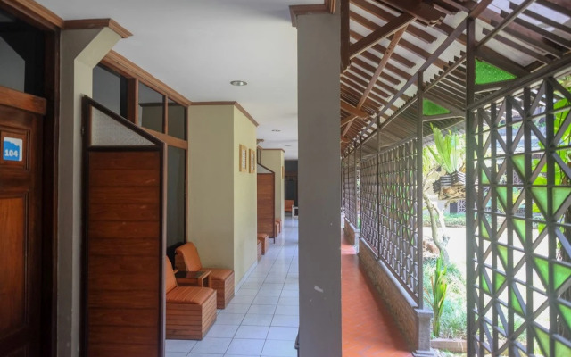 Urbanview Hotel Syariah Wisnugraha by RedDoorz