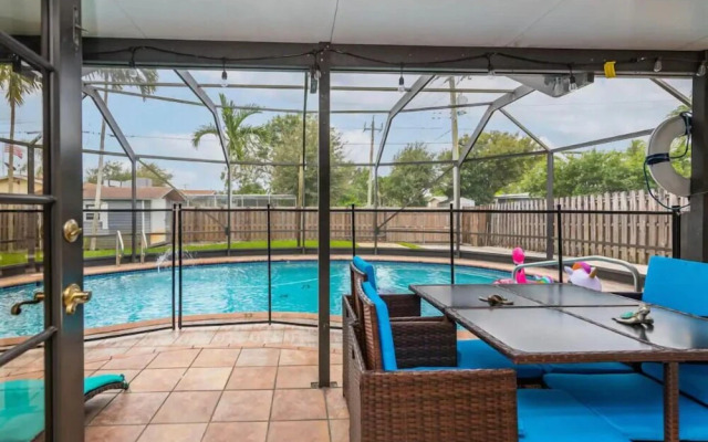 Casalinda - Hollywood Florida