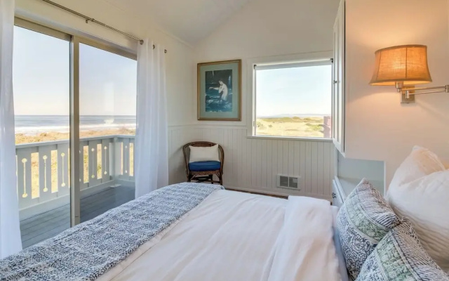 Beachfront Bandon Vacation Rental w/ Ocean View!
