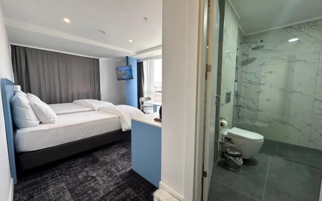 No25 Hotels