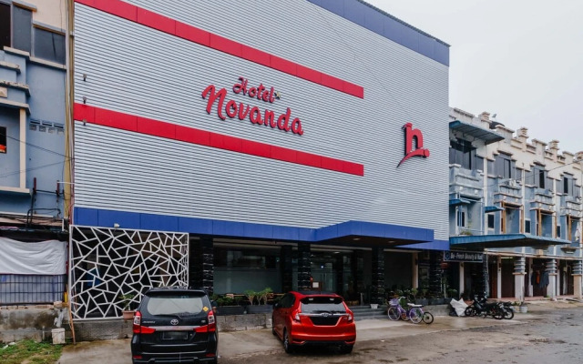 RedDoorz @ Hotel Novanda