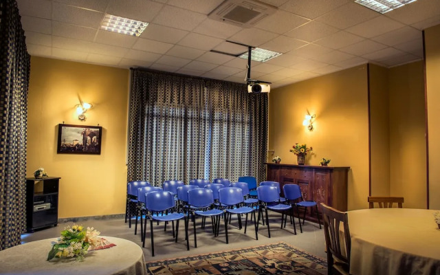 Greta Rooms Hotel